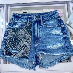Patchwork Bandana Inspired American Eagle Mom Shorts Size 0!